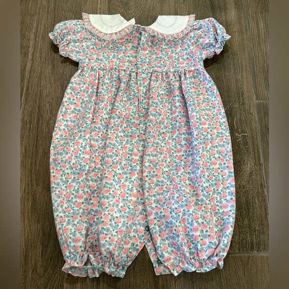 Vintage Floral Baby Heirloom Romper with White Collar - Cottagecore size 3-6 - Picture 4 of 6
